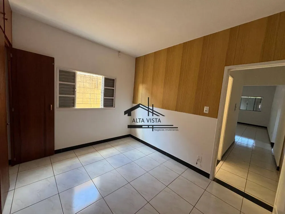 Casa, 3 quartos, 250 m² - Foto 10