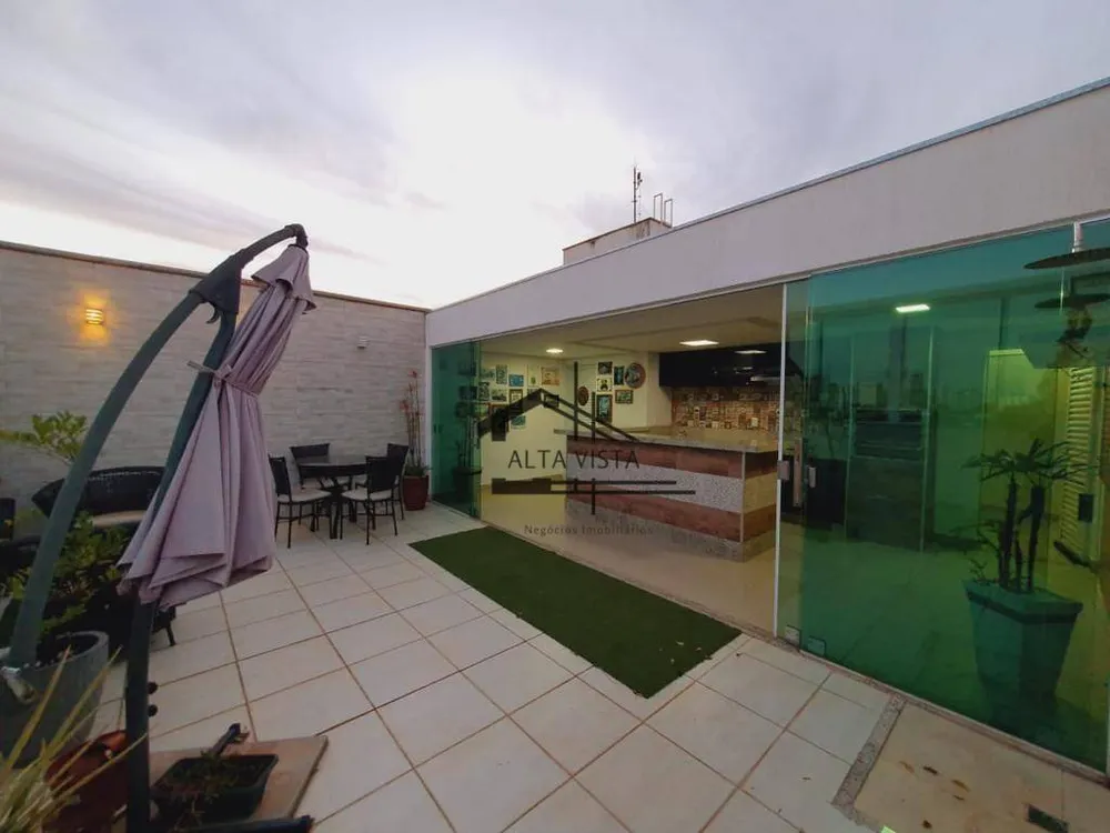 Apartamento, 3 quartos, 150 m² - Foto 2