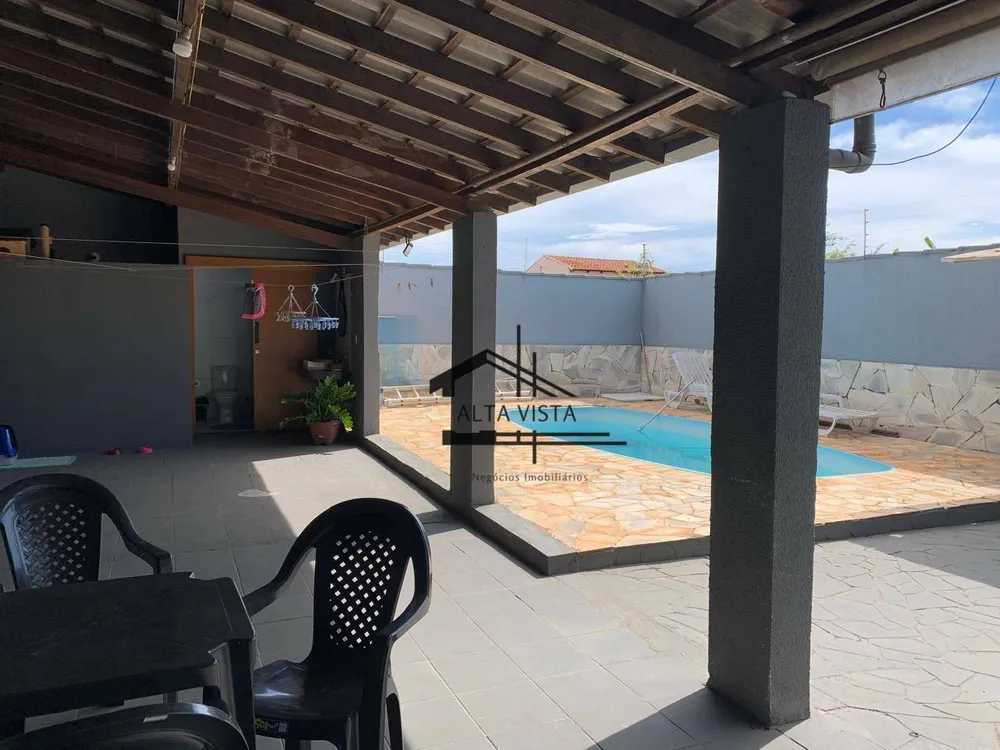 Casa, 3 quartos, 183 m² - Foto 1