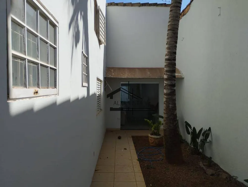 Casa, 2 quartos, 235 m² - Foto 3