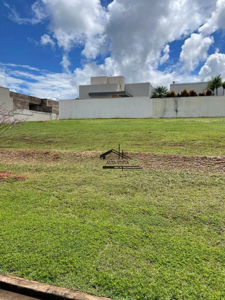Loteamento e Condomínio, 488 m² - Foto 1