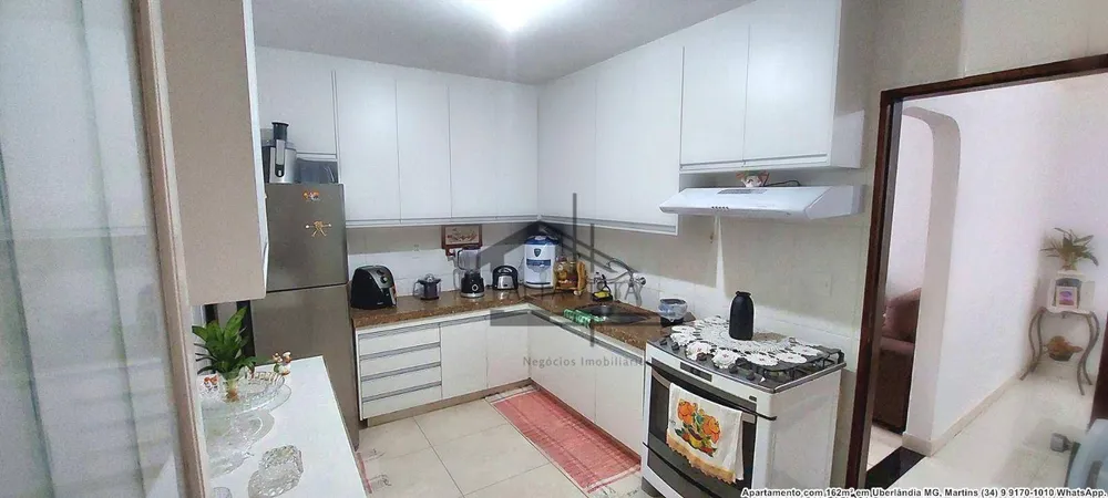 Apartamento, 3 quartos, 142 m² - Foto 1
