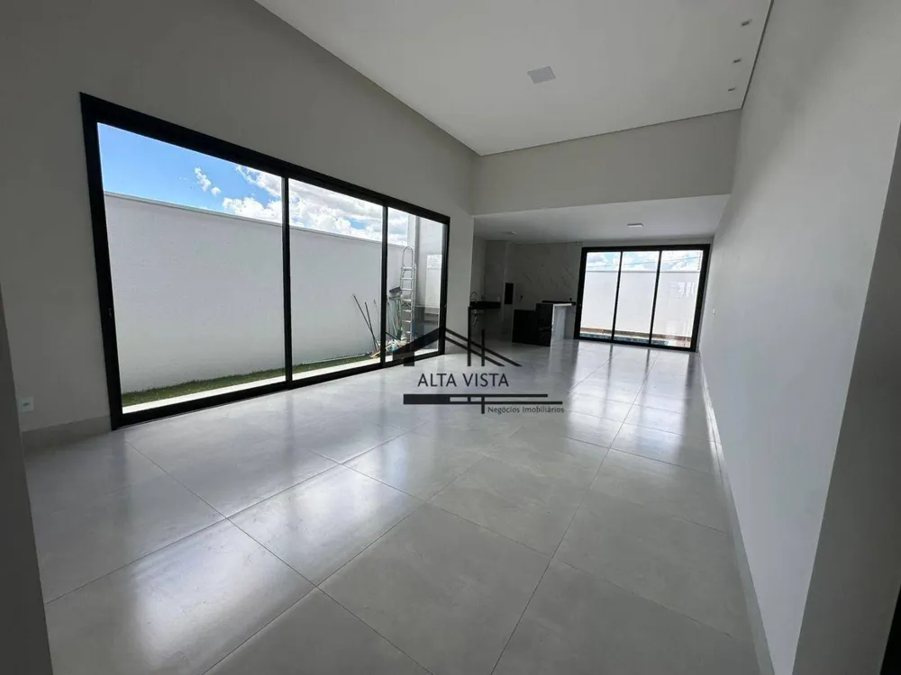 Casa, 3 quartos, 180 m² - Foto 1