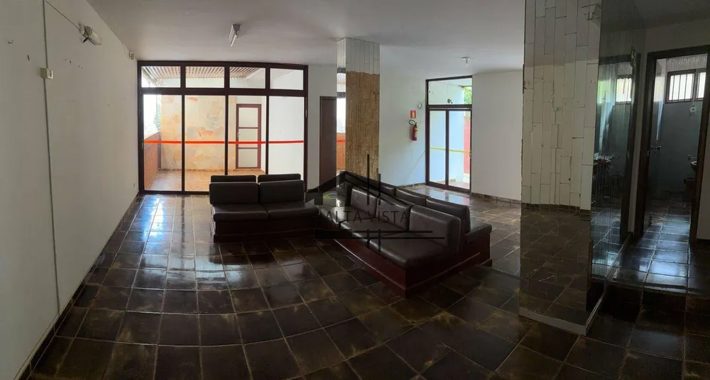 Sobrado, 6 quartos, 364 m² - Foto 1