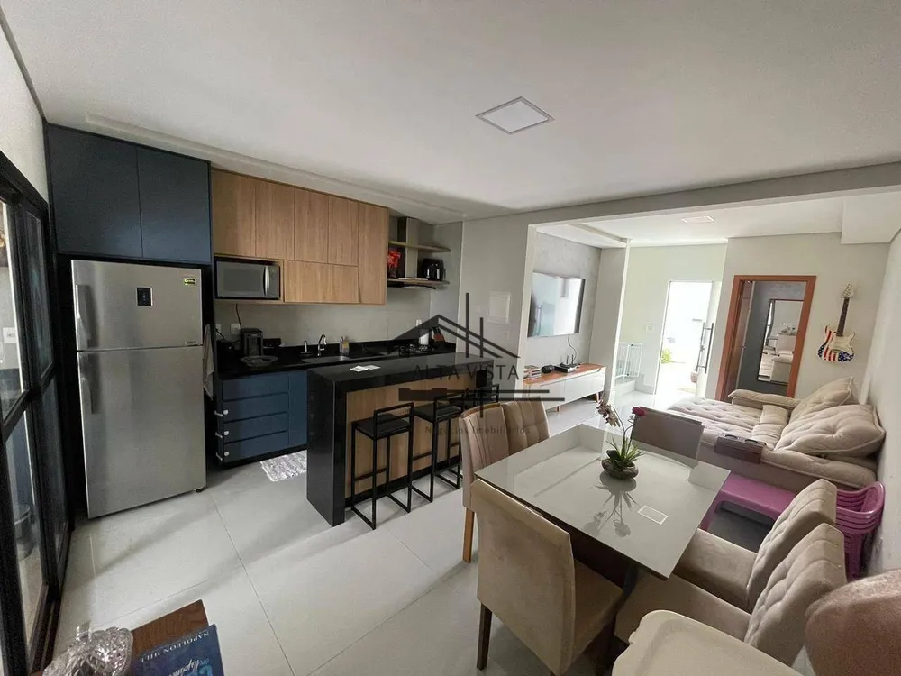 Casa, 3 quartos, 98 m² - Foto 3