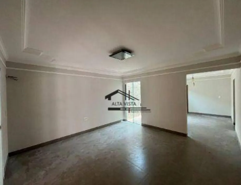 Casa, 3 quartos, 250 m² - Foto 2