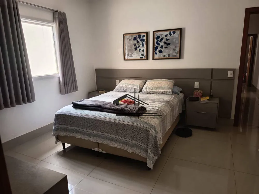 Casa, 3 quartos, 240 m² - Foto 6