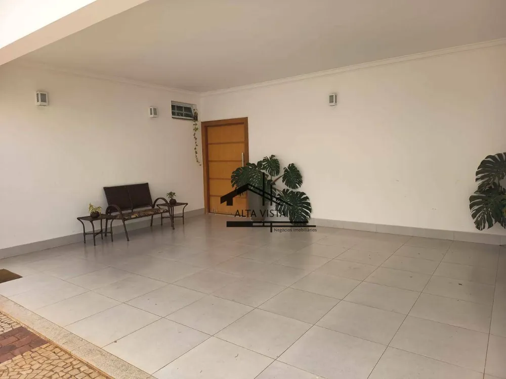 Casa, 3 quartos, 240 m² - Foto 12