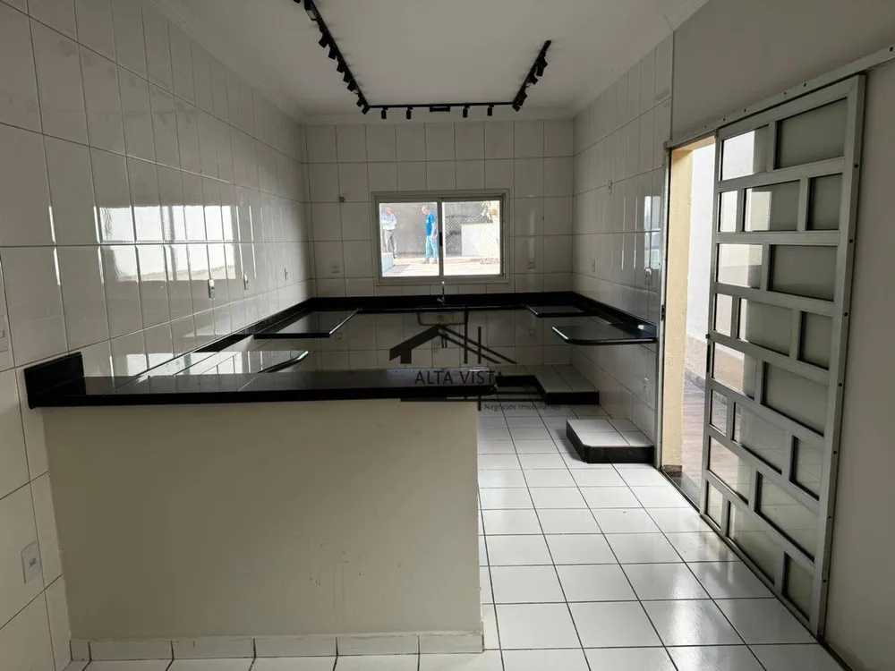 Casa, 3 quartos, 300 m² - Foto 4