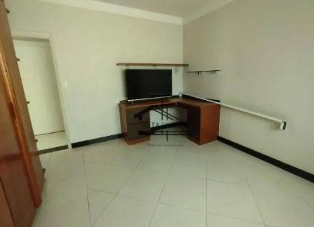 Casa, 4 quartos, 198 m² - Foto 3