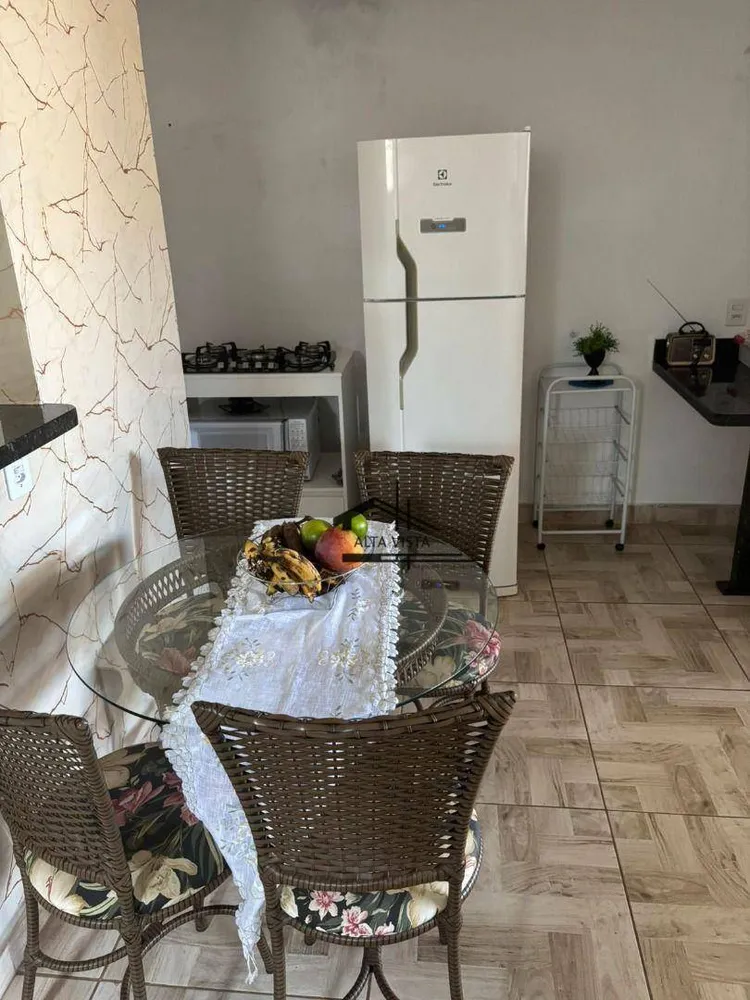 Casa, 2 quartos, 80 m² - Foto 1