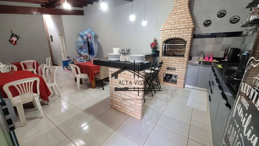 Casa, 3 quartos, 200 m² - Foto 10