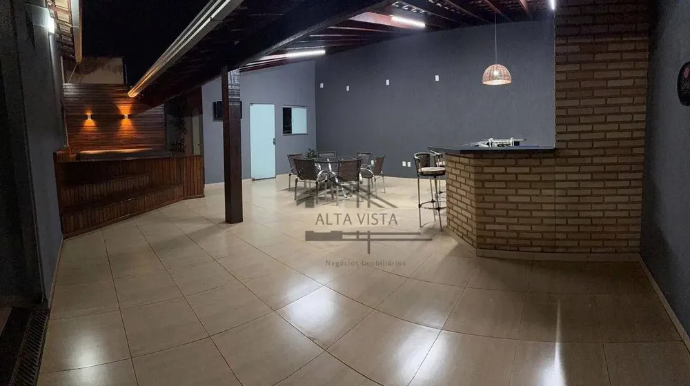 Casa, 3 quartos, 190 m² - Foto 1