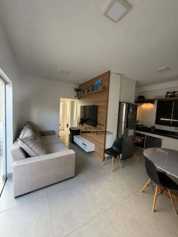 Apartamento, 3 quartos, 72 m² - Foto 1