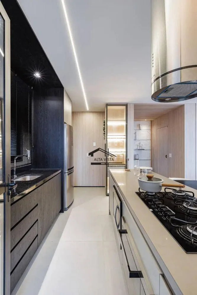 Apartamento, 3 quartos, 196 m² - Foto 2