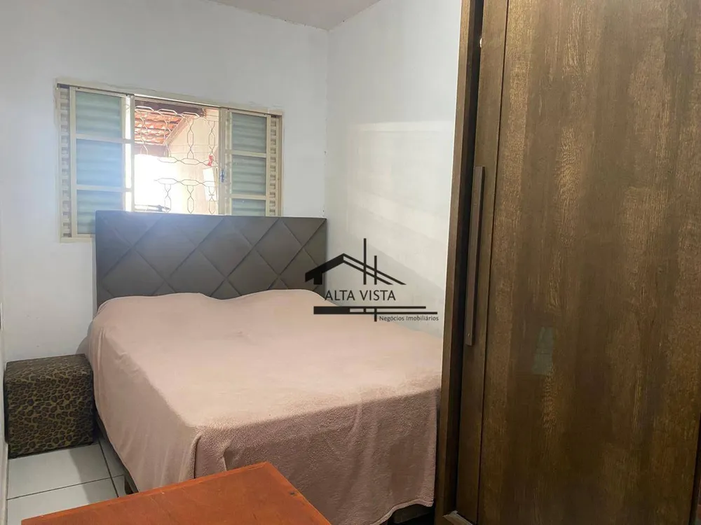 Casa, 2 quartos, 70 m² - Foto 1