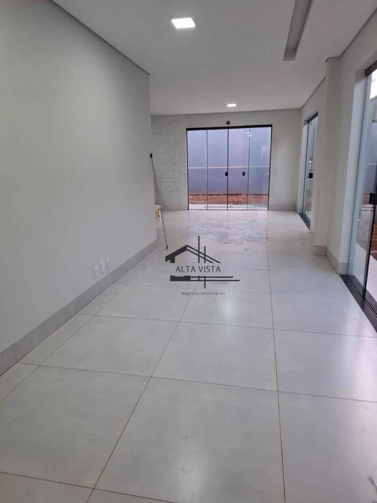 Casa, 3 quartos, 130 m² - Foto 1