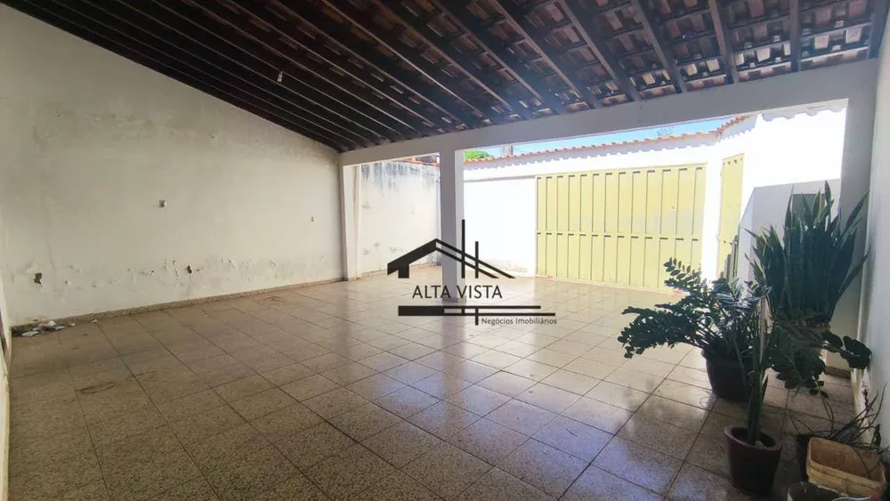 Casa, 5 quartos, 170 m² - Foto 2