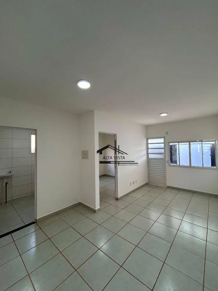 Casa, 2 quartos, 93 m² - Foto 1