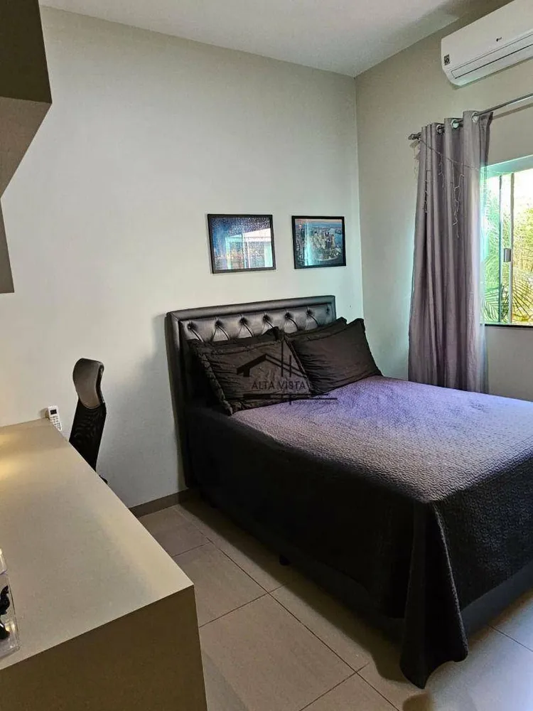 Casa, 4 quartos, 225 m² - Foto 9