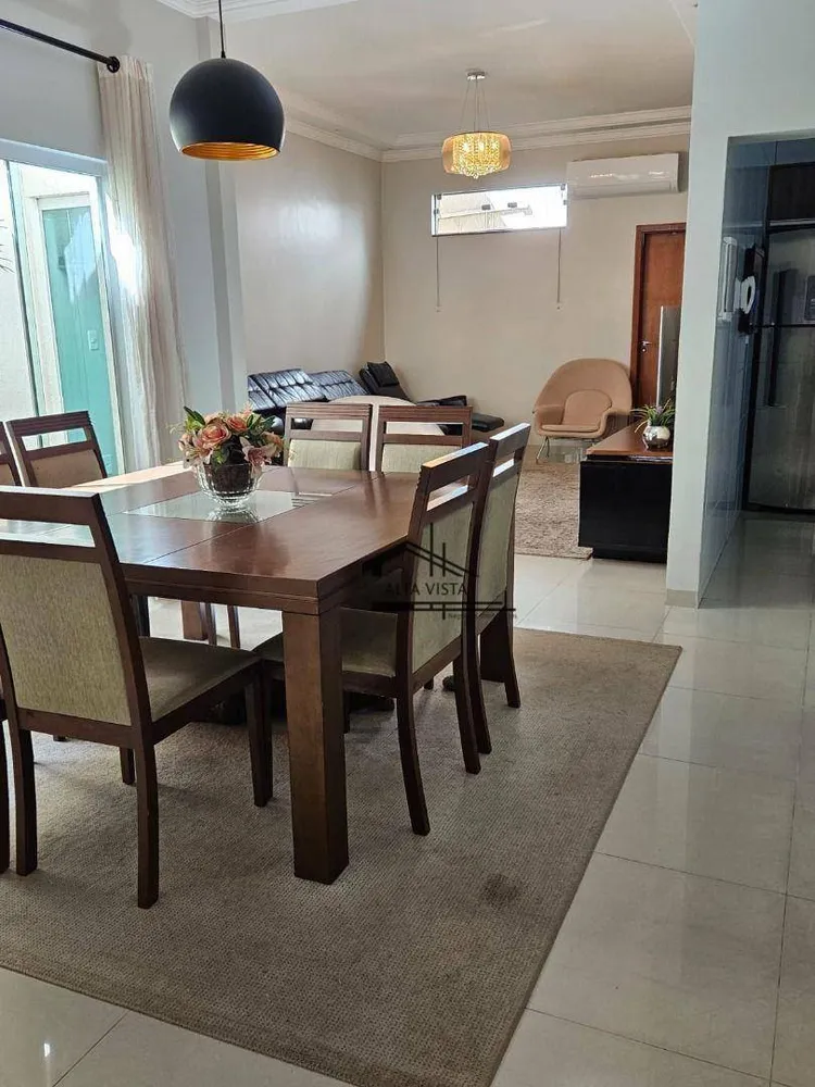 Casa, 4 quartos, 225 m² - Foto 4