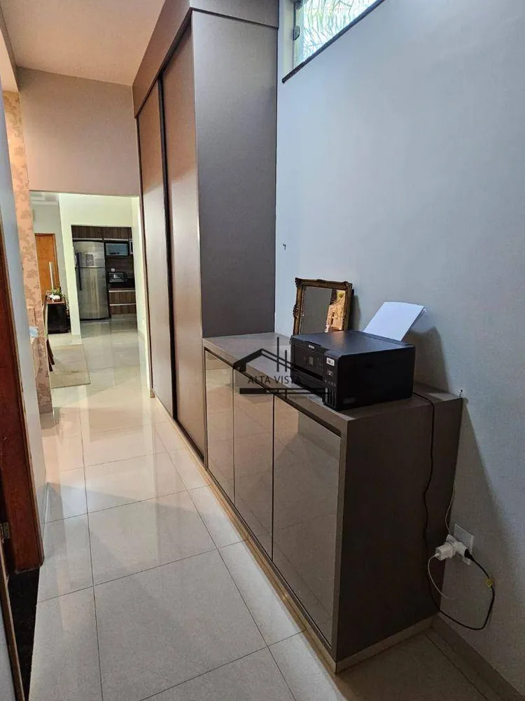 Casa, 4 quartos, 225 m² - Foto 4