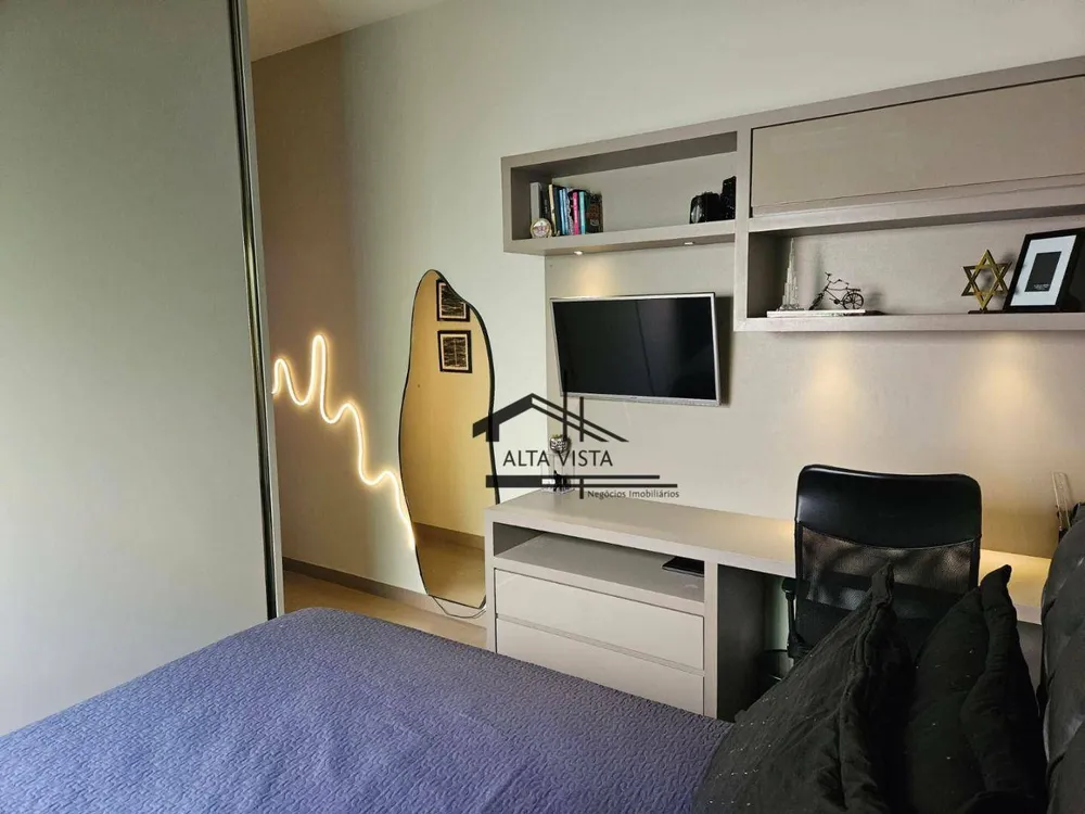 Casa, 4 quartos, 225 m² - Foto 10