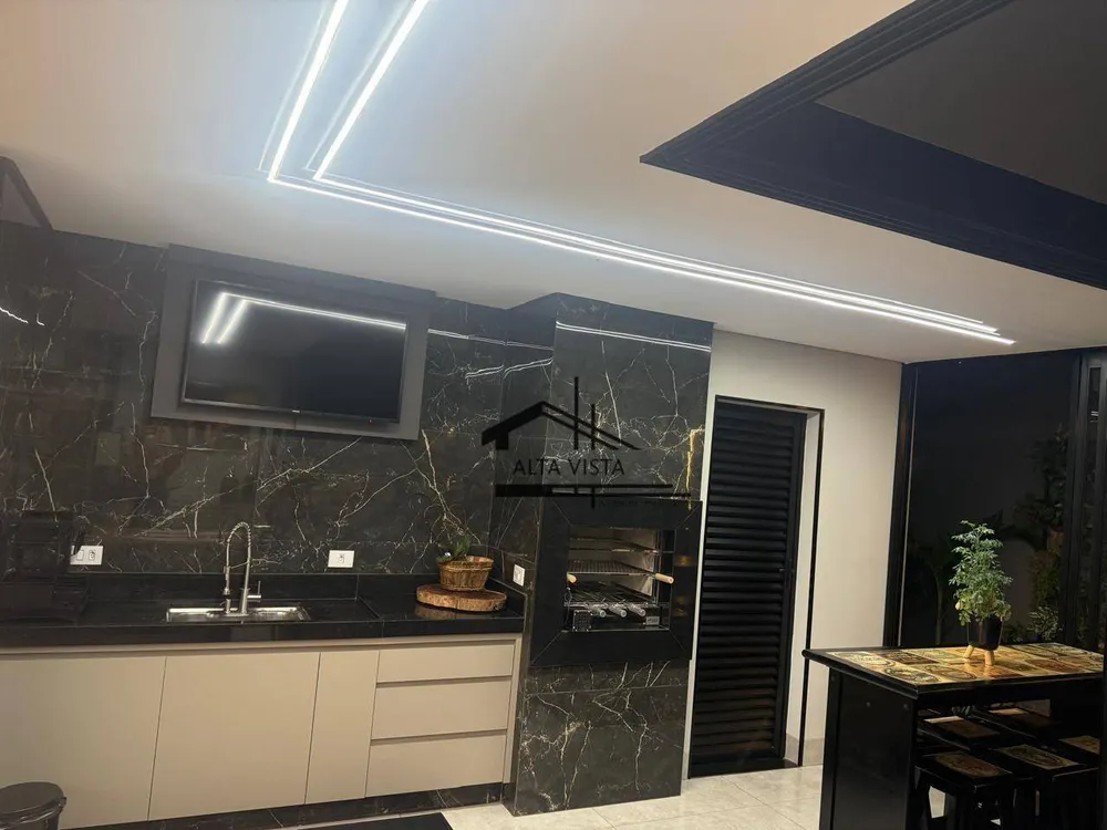 Casa, 3 quartos, 190 m² - Foto 1