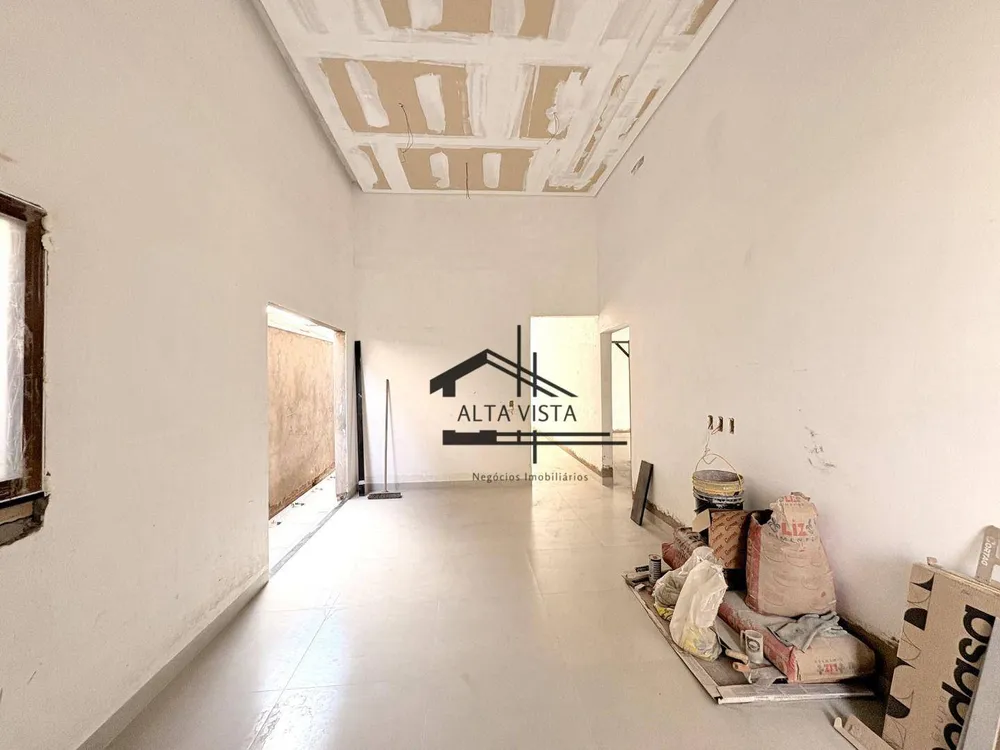 Casa, 3 quartos, 172 m² - Foto 1