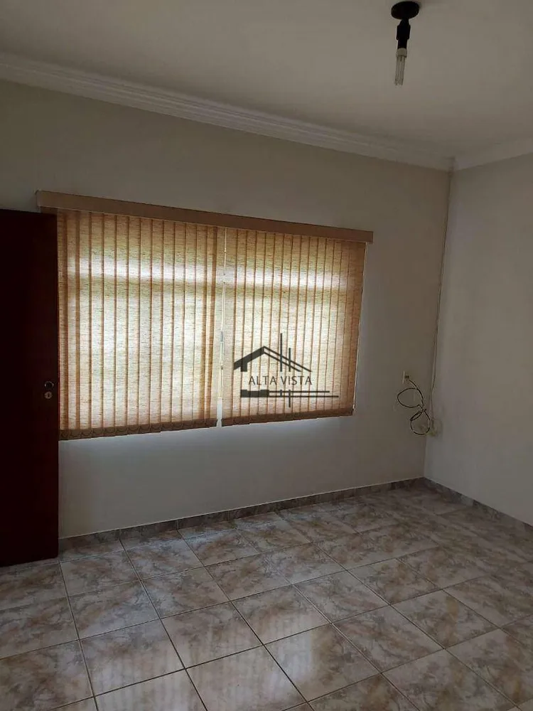 Casa, 3 quartos, 183 m² - Foto 1