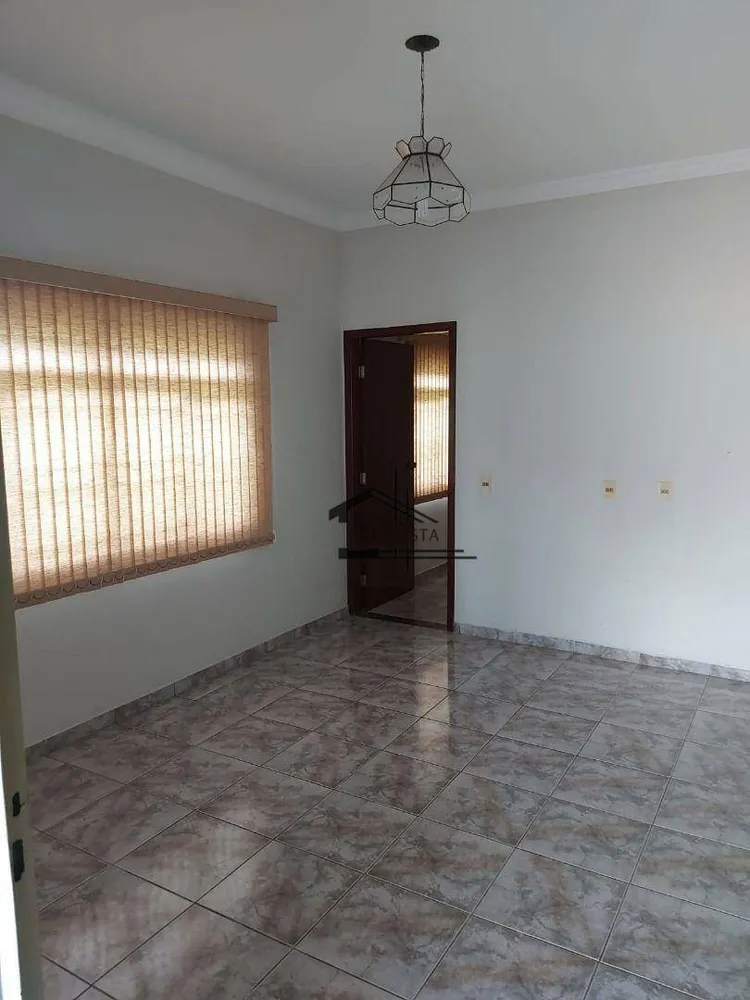 Casa, 3 quartos, 183 m² - Foto 2