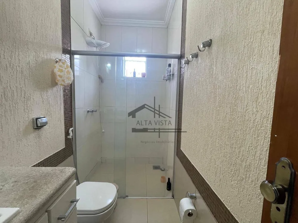 Casa, 3 quartos, 220 m² - Foto 10