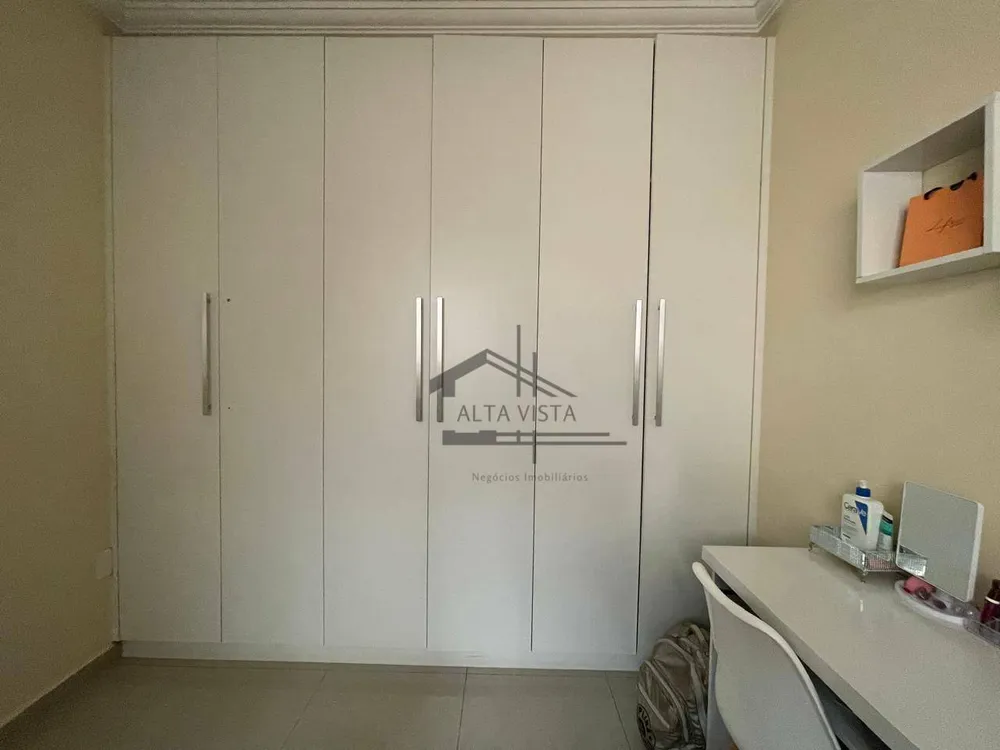 Casa, 3 quartos, 220 m² - Foto 13