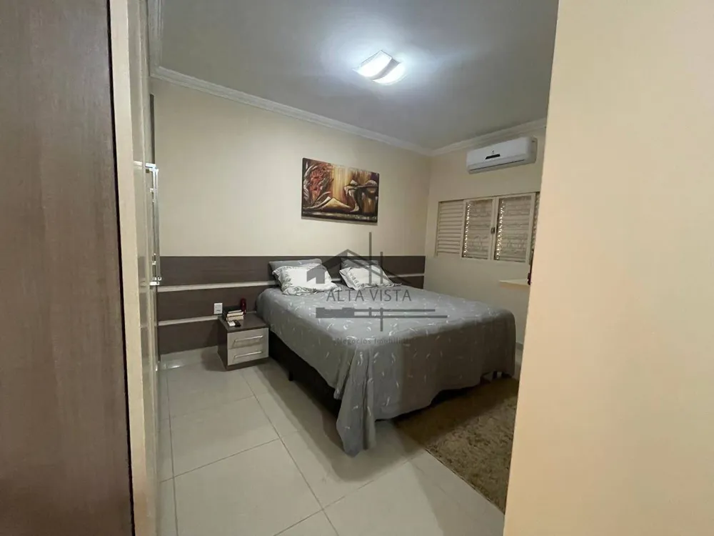 Casa, 3 quartos, 220 m² - Foto 6