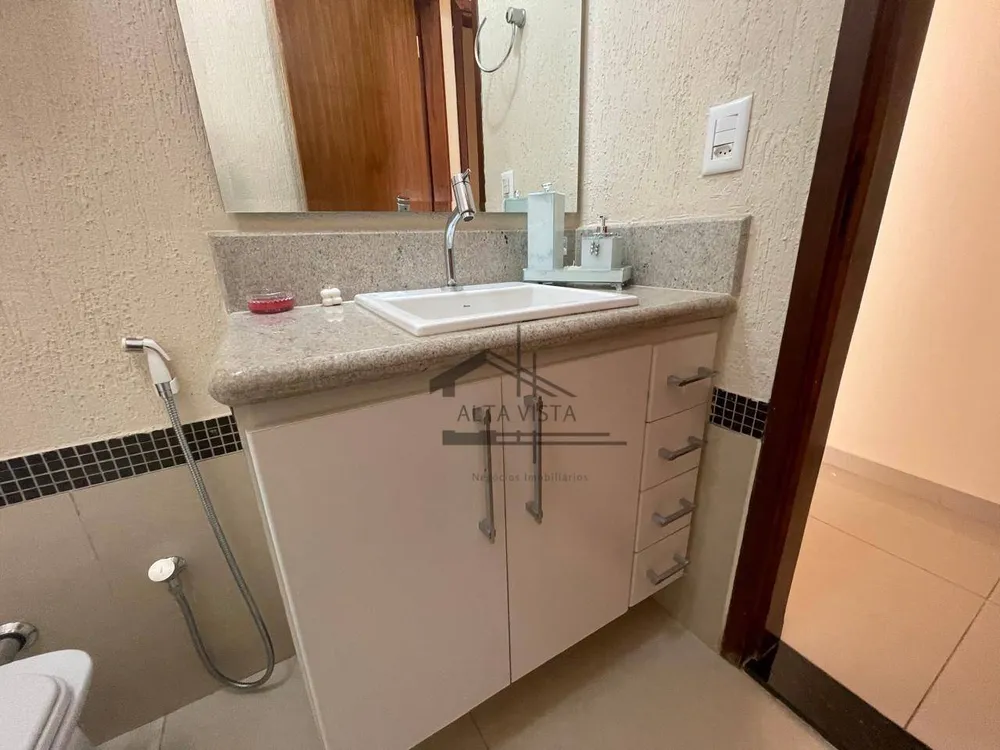 Casa, 3 quartos, 220 m² - Foto 12