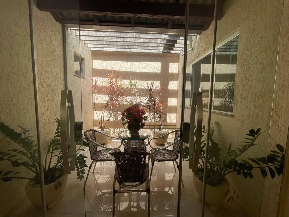 Casa, 3 quartos, 220 m² - Foto 14