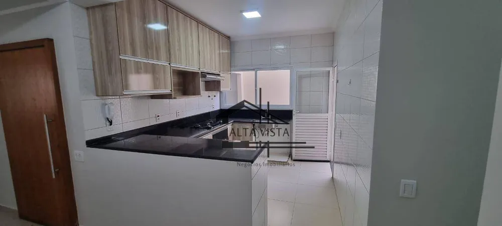 Casa, 3 quartos, 136 m² - Foto 1