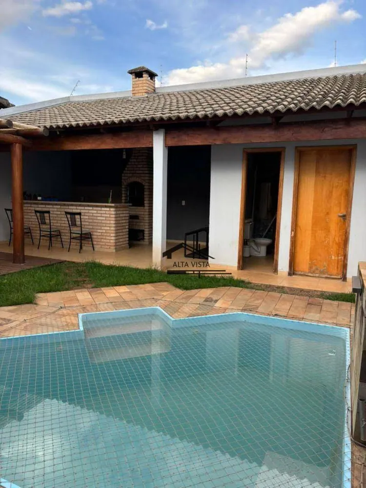 Casa, 3 quartos, 210 m² - Foto 4