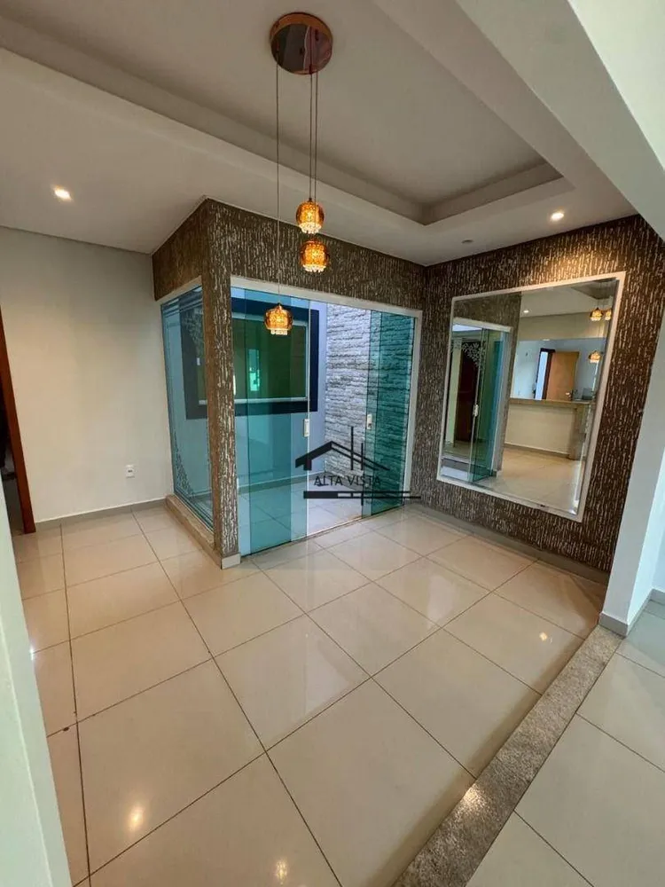 Casa, 3 quartos, 210 m² - Foto 3