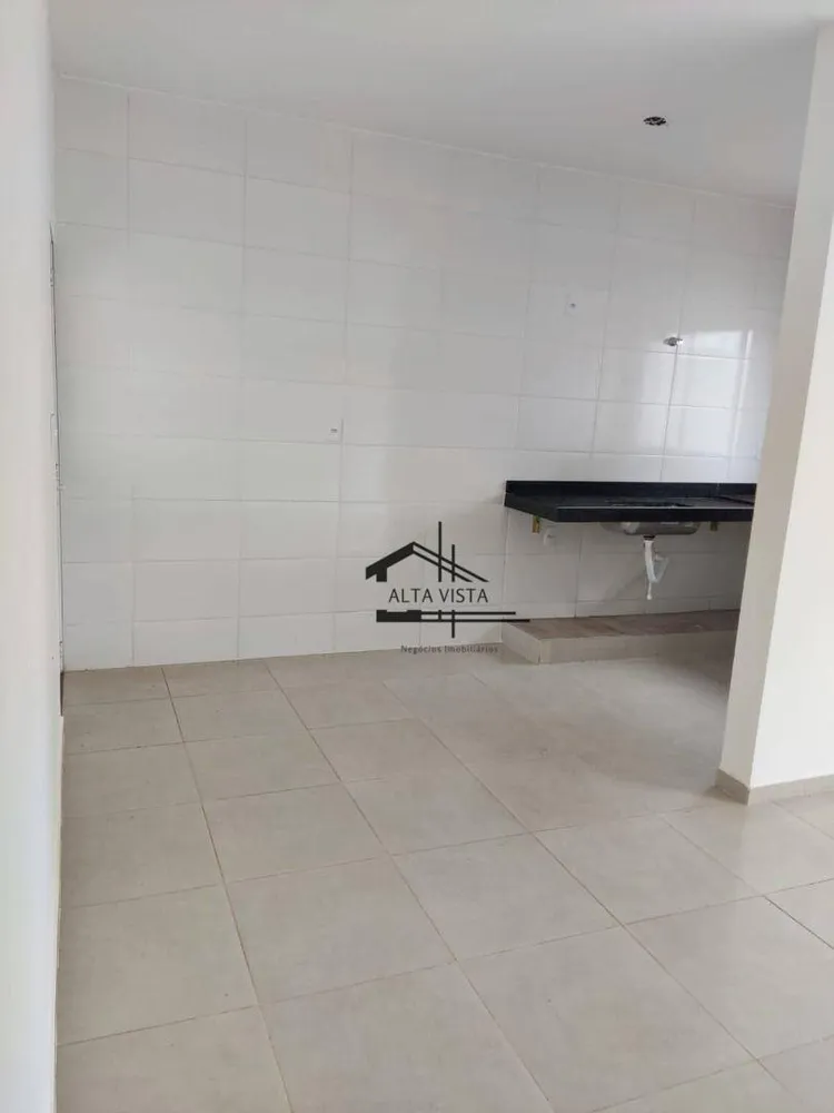 Casa, 2 quartos, 61 m² - Foto 4