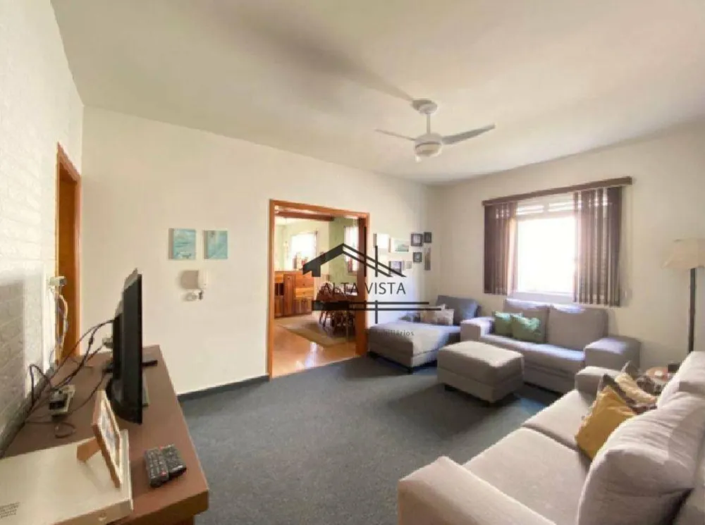 Casa, 3 quartos, 270 m² - Foto 1