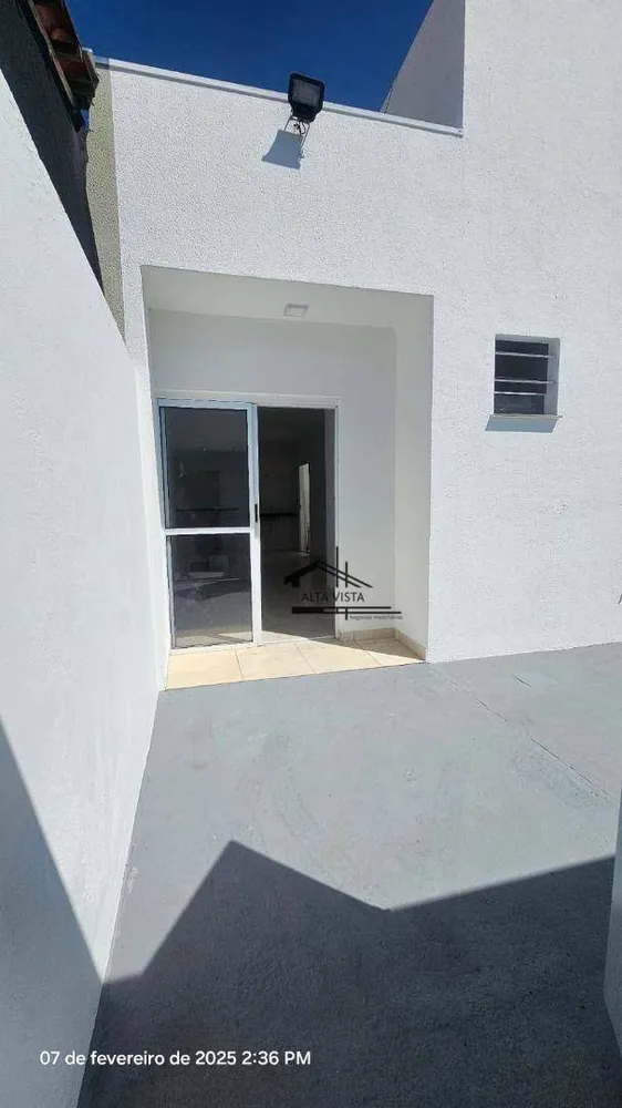 Casa, 2 quartos, 46 m² - Foto 1