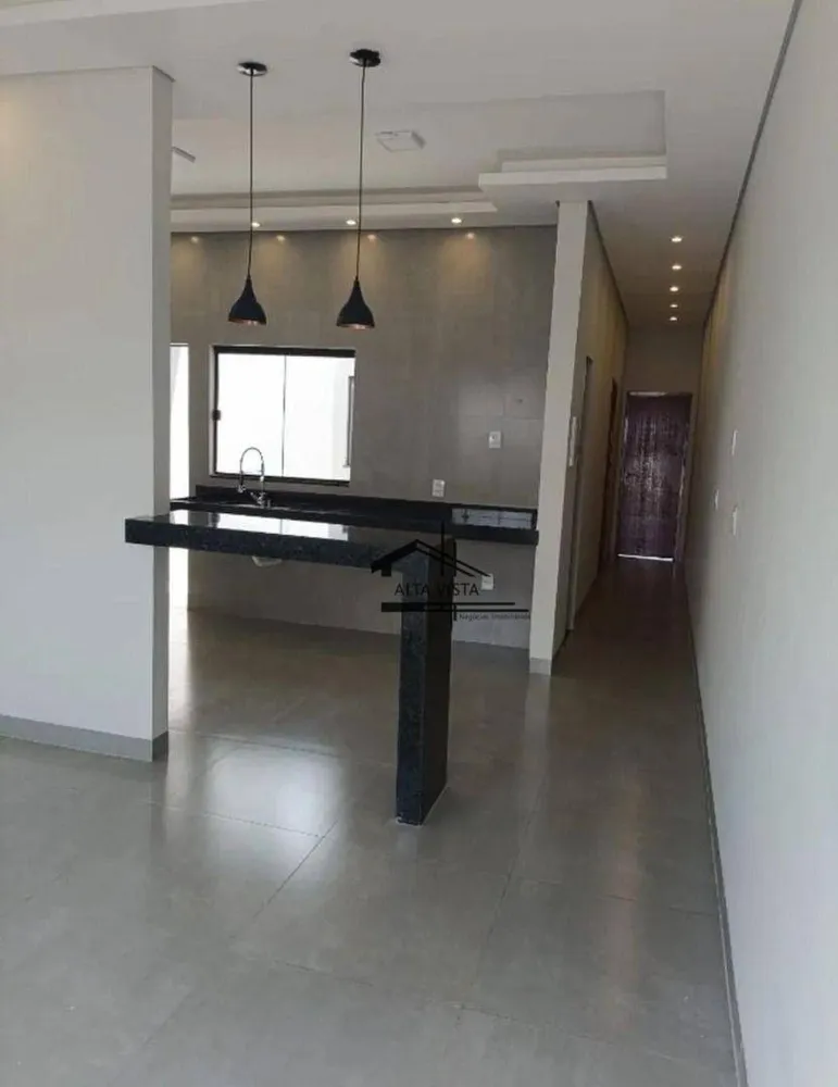 Casa, 2 quartos, 70 m² - Foto 1