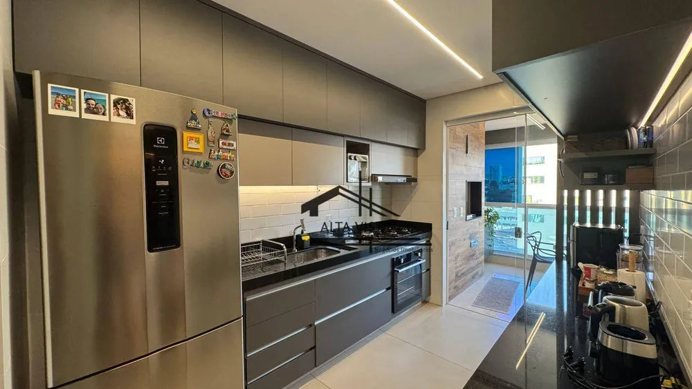 Apartamento, 3 quartos, 106 m² - Foto 2