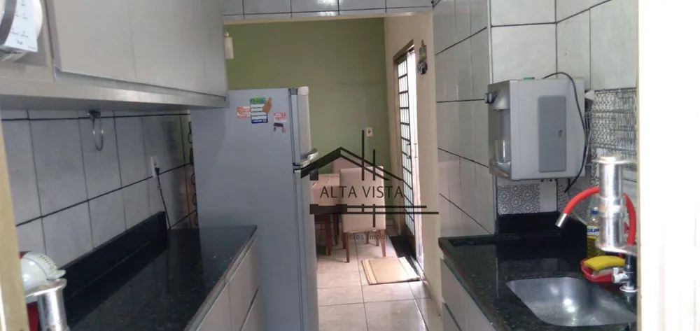 Casa, 3 quartos - Foto 2