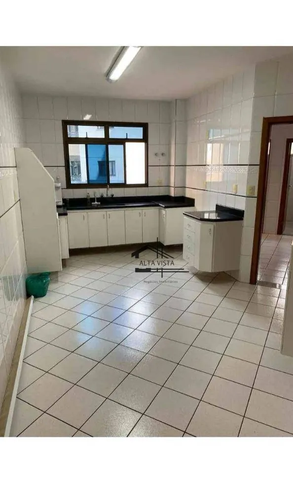 Apartamento, 4 quartos, 162 m² - Foto 3
