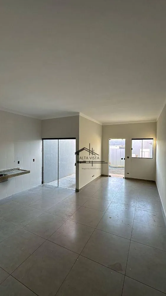 Casa, 3 quartos, 79 m² - Foto 2