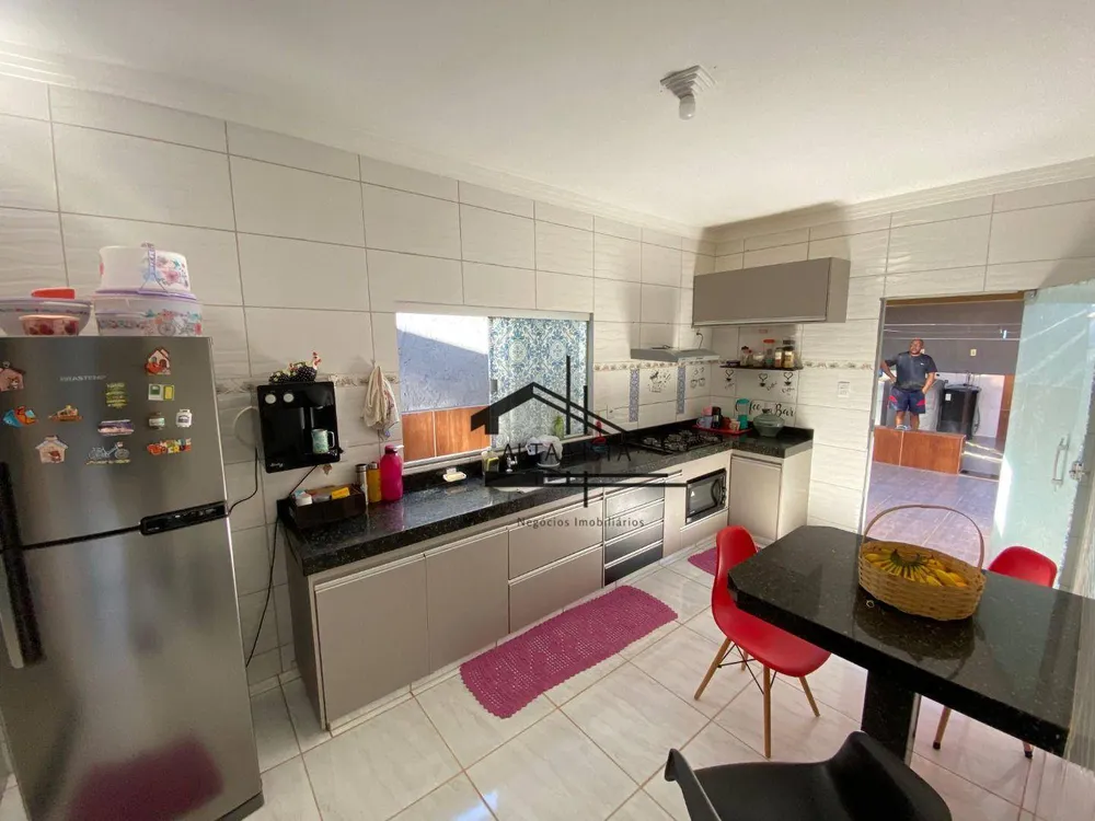 Casa, 3 quartos, 80 m² - Foto 1