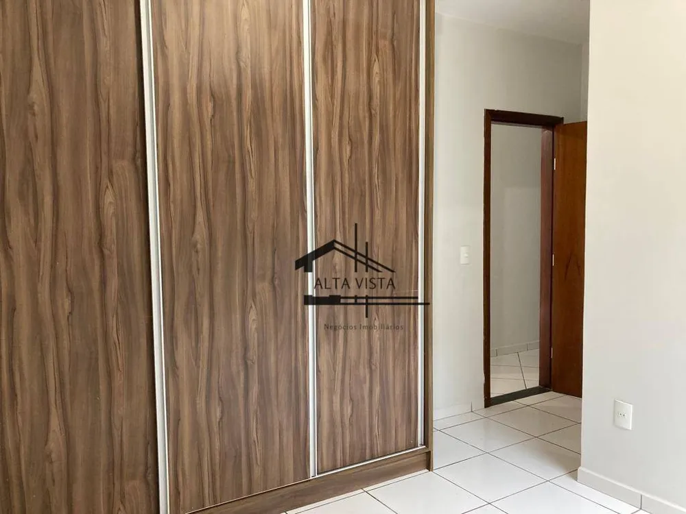 Casa, 4 quartos, 260 m² - Foto 3