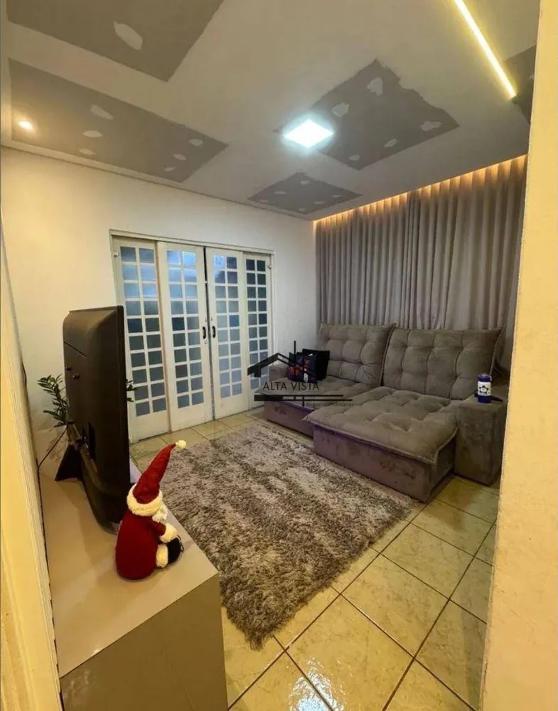 Casa, 3 quartos, 150 m² - Foto 2